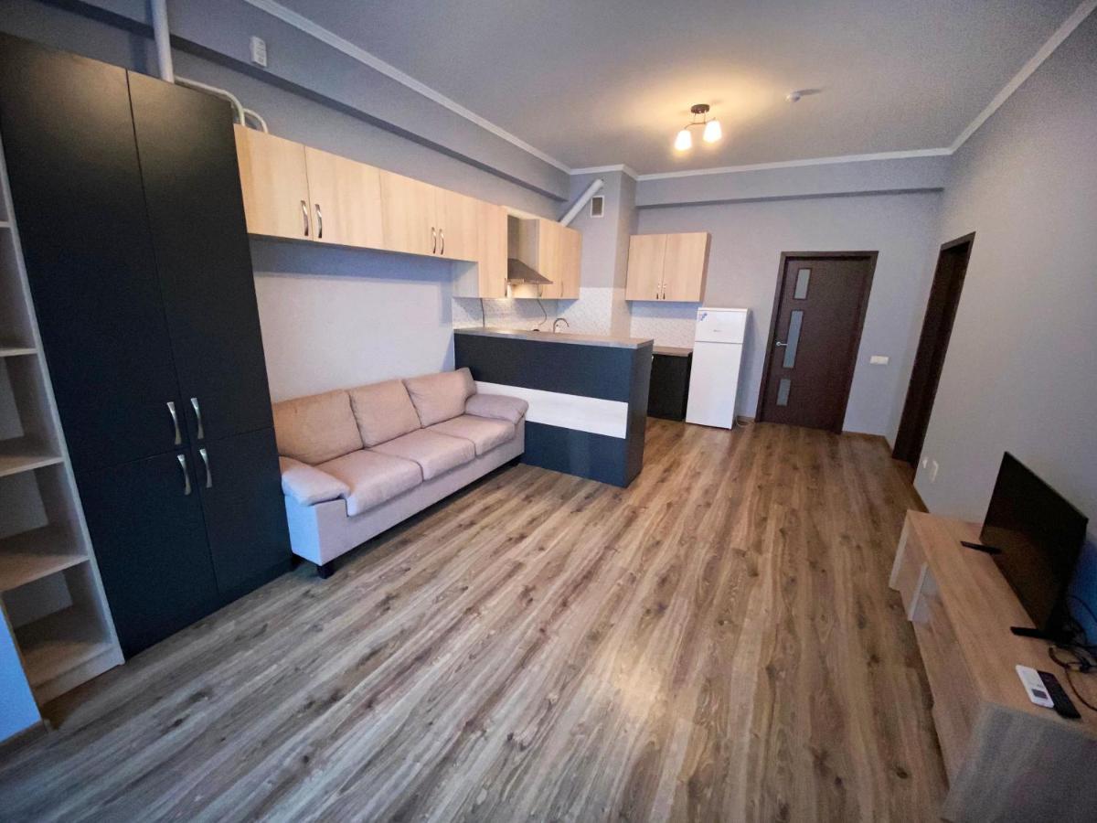 Sky House Central Apartment Chişinǎu Buitenkant foto