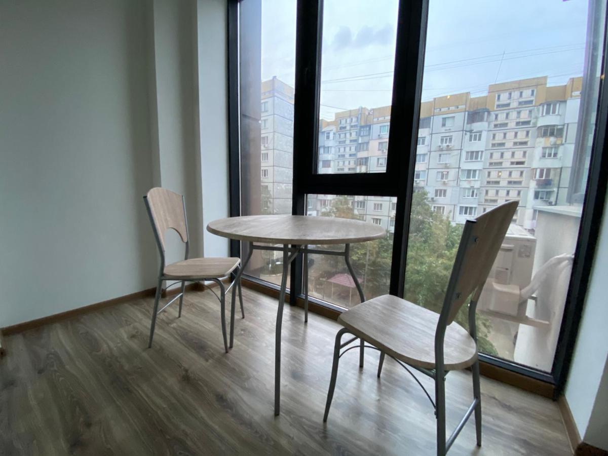 Sky House Central Apartment Chişinǎu Buitenkant foto