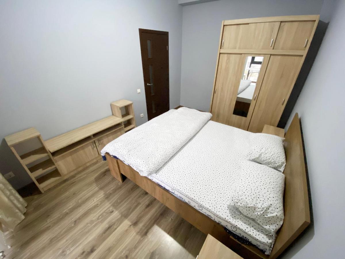 Sky House Central Apartment Chişinǎu Buitenkant foto